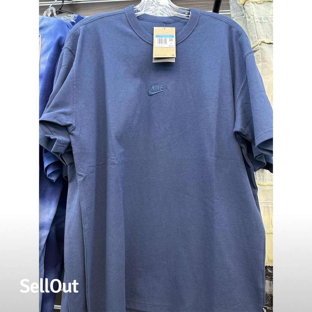 Nike Men's Blue T-Shirt M Short Sleeve Crew Neck Casual Top